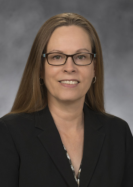 Photo of Dr. Lynn Hanna