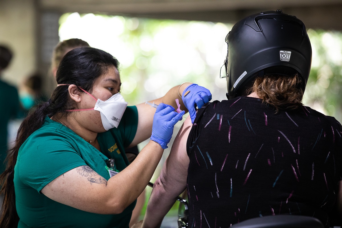 CSU, UC to require COVID19 vaccinations for people returning to